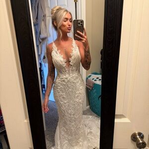 Pen Liv “Angelina” wedding dress